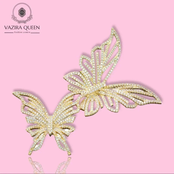 VQ Butterflies Brooch - Picture 1 of 7